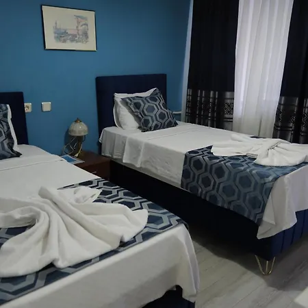 Artemis Yoeruek Old Town Hotel *