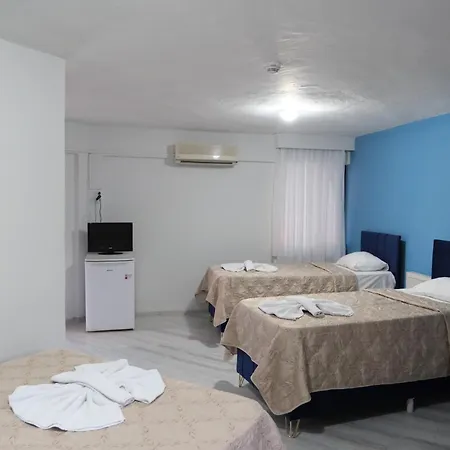 Hotel Artemis Yoeruek Old Town