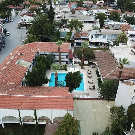 Artemis Yoeruek Old Town Hotel
